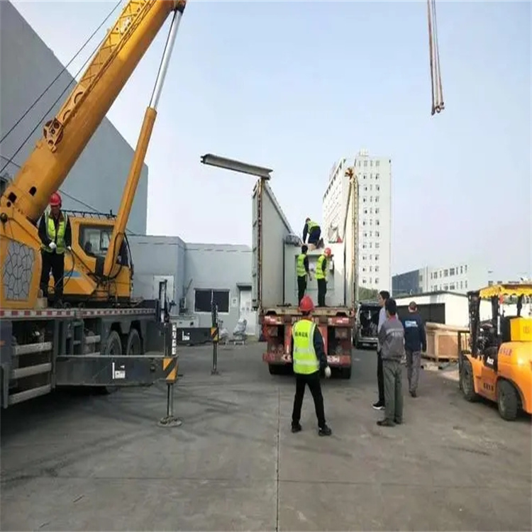 雅江如何找到附近的吊车救援服务