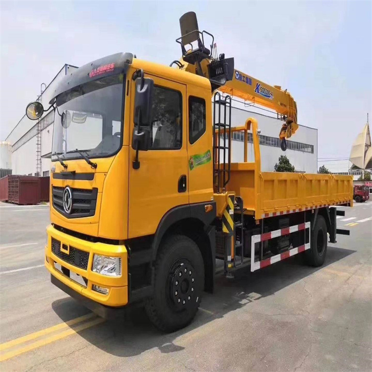 雅江附近找一辆随车吊出租