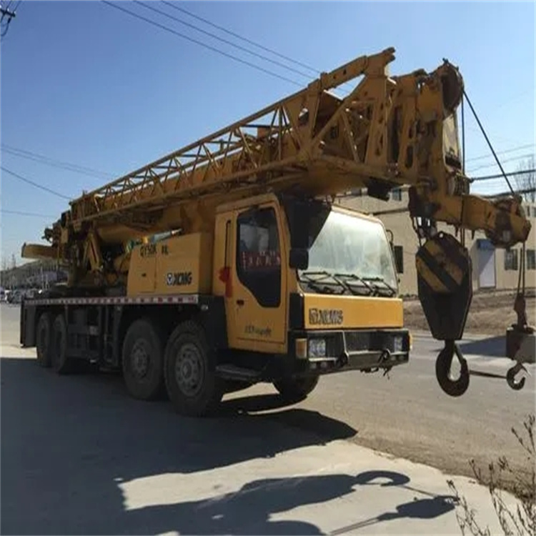 雅江哪里有专业吊车出租